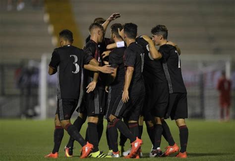 Diretta Milan Fiorentina Primavera Risultato Finale 0 3 Bel Tris