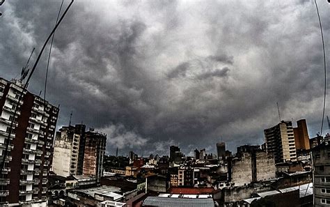 Meteorolog A Anuncia Lluvias Y Tormentas El Ctricas Para Este Martes