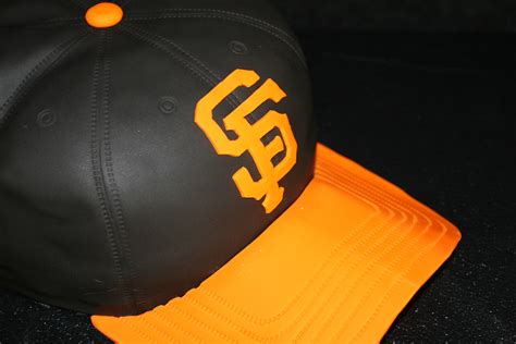 San Francisco Giants Baseball Cap Cake! - CakeCentral.com