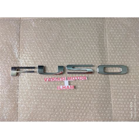 Jual EMBLEM FUSO LOGO TULISAN FUSO BAGIAN DEPAN TRUCK ORIGINAL CHROM