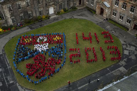 Students bring University crest to life | University of St Andrews news