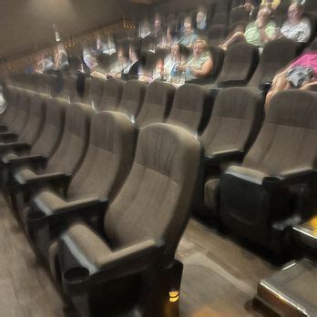 LAKEWOOD RANCH CINEMAS - Updated January 2025 - 26 Photos & 77 Reviews ...