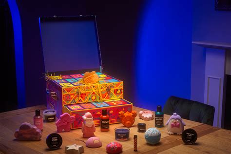 Lush's Advent Calendars Feature 25 Bath Products in the Cutest 'Dollhouse'