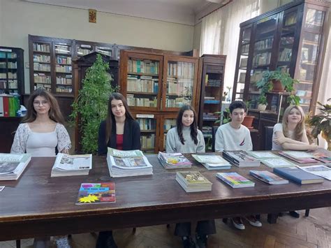 Premieră La Colegiul Elena Cuza Elevii Au Obţinut 7 Premii La