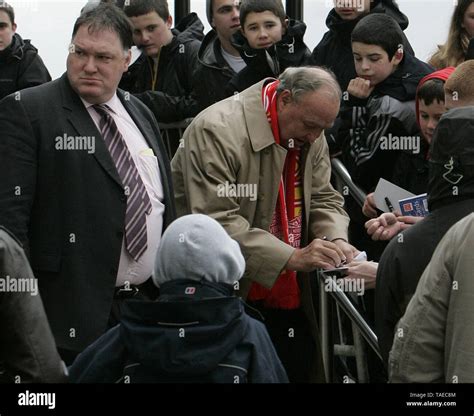 Liverpool ,Uk Ex Liverpool Owner Tom Hicks and his Sons visit Melwood ...