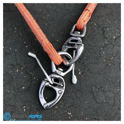 Double Sheeting With Wichard Quick Release Snap Shackles With Swivel