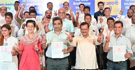 Goa Polls Aap Candidates Take Pledge Against Defections Sign Affidavits