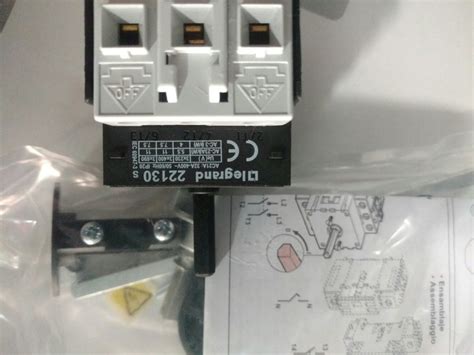 Interruptor Seccionador Legrand Amps V Seguro Puerta