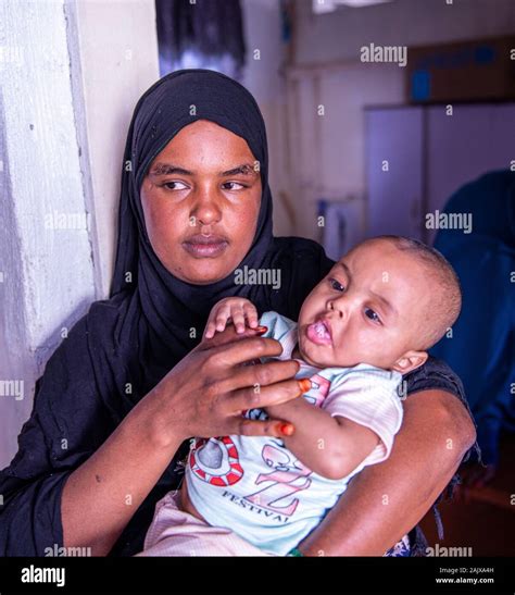 Mere Africaine Malade Banque De Photographies Et Dimages à Haute