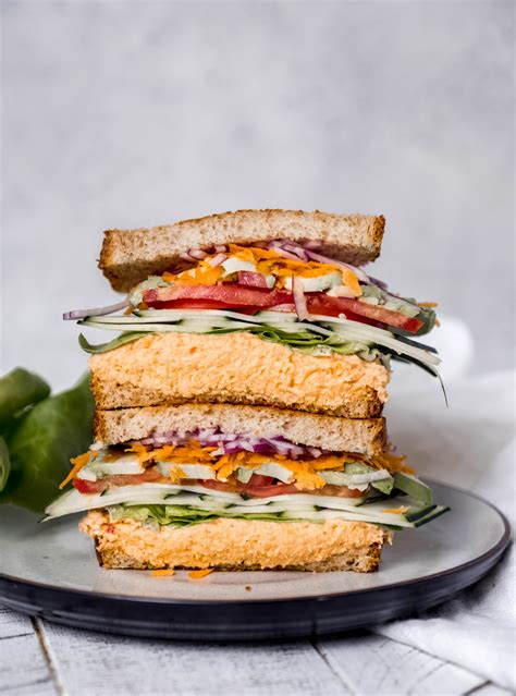 Spicy Tuna & Veggie Sandwich – The Food Joy