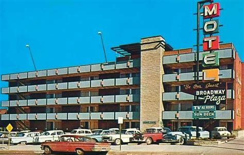 Vintage Motels Denver 50sb♡ Broadway Plaza Holiday Inn Motel