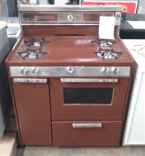 208 Pictures Of Vintage Stoves Refrigerators And Large Appliances Artofit