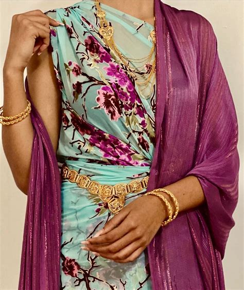 Purple Blue Guntiino In Somali Models Somali Clothes Somali