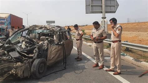 Car Hits Canter From Behind On Kmp Express In Gurugram Two People