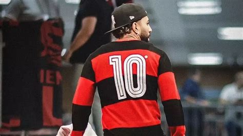 Flamengo bate martelo em relação ao Gabigol contra o Fortaleza confira