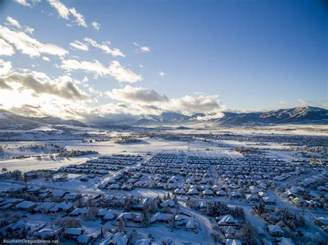 Snowy Sunrise In The Rogue Valley Imagesoforegon