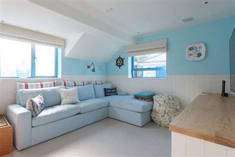 Luxury Holiday Home (sleeps 10), Polzeath, North Cornwall