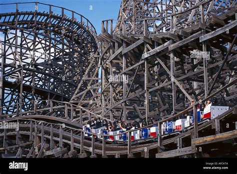 Texas Giant Six Flags Hi Res Stock Photography And Images Alamy