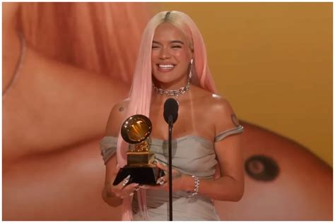 Karol G Logra Su Primer Grammy Es La Primera Mujer En Ganar En Su