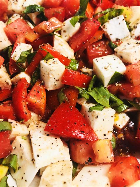 Chopped Caprese Salad Cooks Well With Others