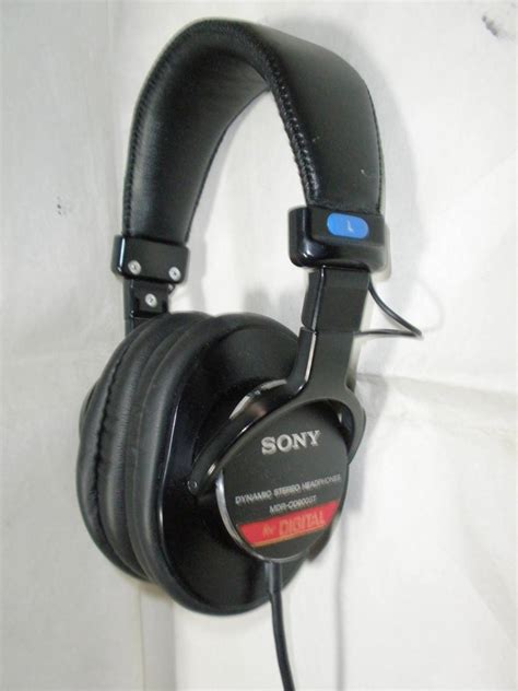 【やや傷や汚れあり】sony Mdr Cd900st 新品互換イヤーパッド交換 ダイナミック型密閉式 モニターヘッドホン 30の落札情報詳細