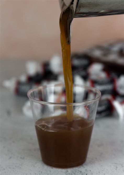 Tootsie Roll Shot Recipe