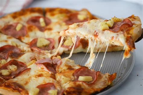 Hawaiian Pizza Recipe - The Carefree Kitchen