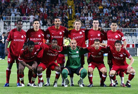 Ayaktakiler Oturanlar Antalyaspor 2007 2008