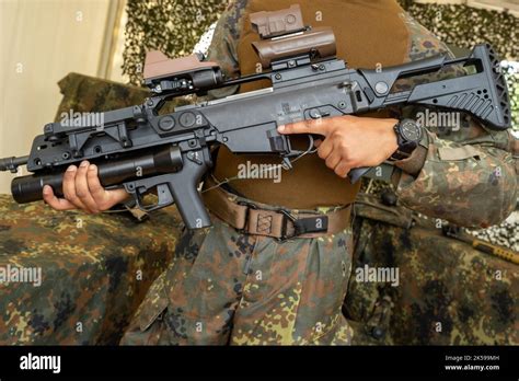 G36k assault rifle hi-res stock photography and images - Alamy