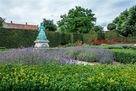 Rosenborg Castle and Gardens in Copenhagen - Travel Addicts