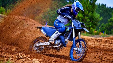 Yamaha Presenta Su Gama 2022 De Motocross ¡la Yz 125 Más Potente De