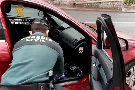 La Guardia Civil Esclarece Una Oleada De Robos Con Fuerza En El