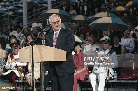 Chris Patten Hong Kong Photos and Premium High Res Pictures - Getty Images