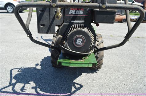 John Deere 820r Rear Tine Tiller In North Kansas City Mo Item I4502 Sold Purple Wave