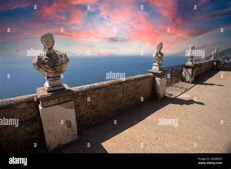 Infinity Terrace Hi Res Stock Photography And Images Alamy