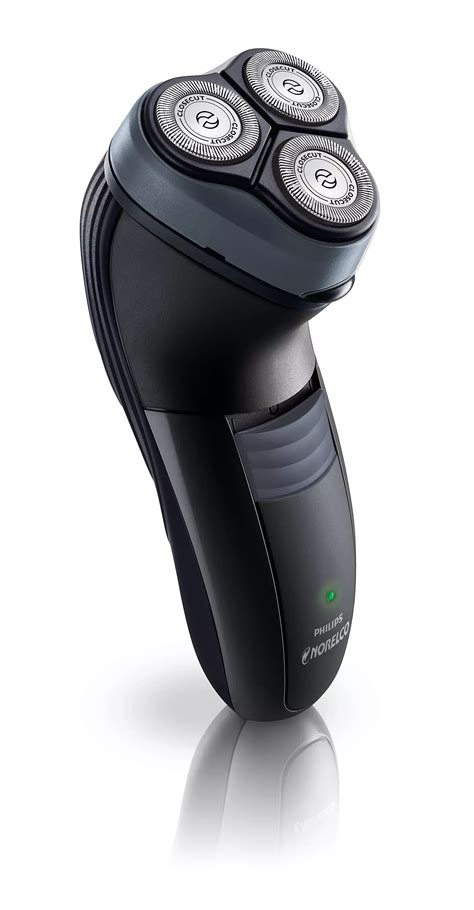 Shaver 2100 Dry electric shaver, Series 2000 6945XL/41 | Norelco