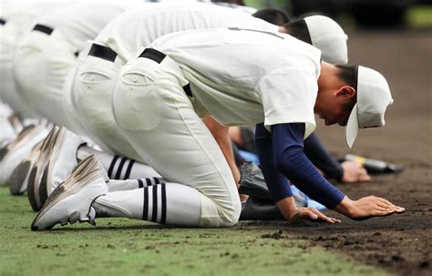 【甲子園】日大三は18年以来の8強ならず エース安田虎汰郎は5回6失点降板に涙「情けない」 高校野球夏の甲子園写真ニュース 日刊スポーツ