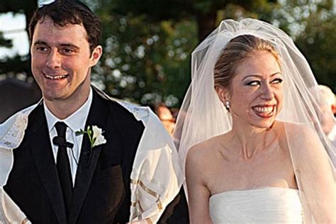 Chelsea Clintons Warm Personal Intimate Wedding Gets 20 Out Of 10