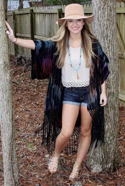 Youll Be A Fashion Free Spirit In This Boho Chic Ensemble Our Fringe