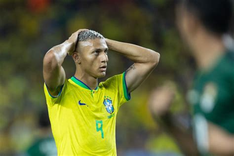 Em M Fase Richarlison Revela Problemas Pessoais E Diz Que Vai