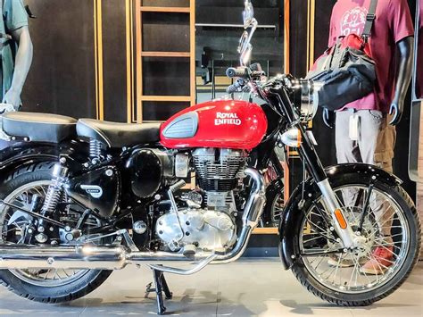 Royal Enfield Sales Exports Oct Classic Bullet Himalayan