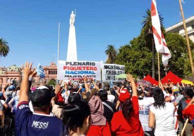 El Gobierno Ataca Al Movimiento Piquetero Plenario Nacional Y Plan De