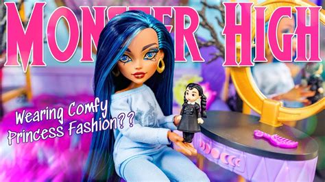 Can Monster High G Wear Comfy Princess Clothes Testing Clawdeen