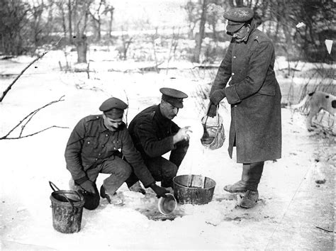 Wwi Winter On The Western Front Collecting Water In Freezing