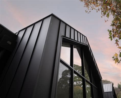 The Benefits Of Snaplock Metal Cladding Stylish Practical