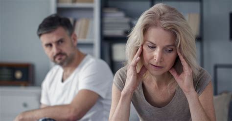 5 Gründe warum Sie in den Wechseljahren weniger Lust auf Sex haben