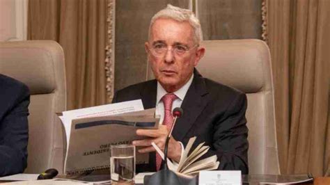 Álvaro Uribe Vélez Responde al llamamiento a Juicio El Diario