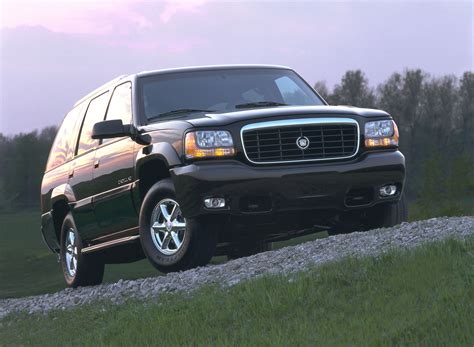 Cadillac Escalade 20th Anniversary The First Ever Escalade 49 Off