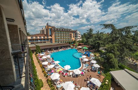 Bulharsko obľúbený zrekonštruovaný all inclusive hotel za skvelú