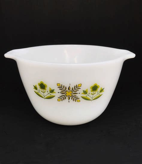 Fire King Meadow Green Mixing Bowl Anchor Hocking Fire King Bowls Fire King Mixing Bowls 2 Quart